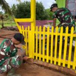 Peduli Sesama, Prajurit 312 Perbaiki Rumah Warga di Ujung Negeri