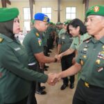Pangdam Kasuari Pimpin Korp Raport Kenaikan Pangkat 1.032 Prajurit Pangdam Kasuari Pimpin Korp Raport Kenaikan Pangkat 1.032 Prajurit