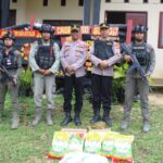 Polres Maybrat Salurkan Bantuan Sembako ke Pos Brimob Ayata dan Pos Aisah di Distrik Aifat Timur dan Aifat Timur Tengah Polres Maybrat Salurkan Bantuan Sembako ke Pos Brimob Ayata dan Pos Aisah di Distrik Aifat Timur dan Aifat Timur Tengah