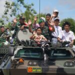 Kodam XVIII/Kasuari Rayakan HUT ke-80 TNI dengan Meriah : Dari Rakyat, Oleh Rakyat, untuk Rakyat Kodam XVIII/Kasuari Rayakan HUT ke-80 TNI dengan Meriah : Dari Rakyat, Oleh Rakyat, untuk Rakyat