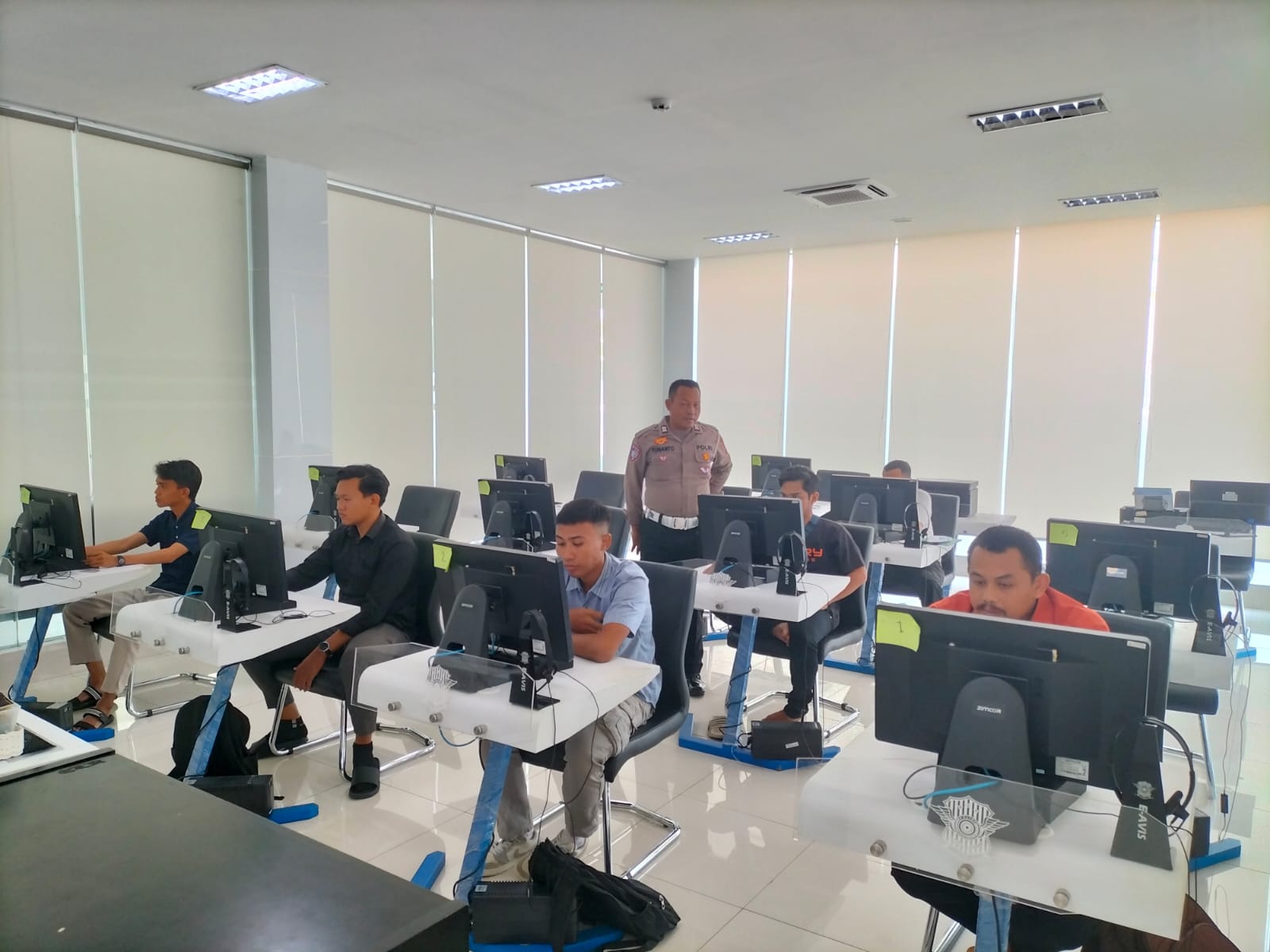 Satlantas Polres Tuban Gencarkan Program POLANTAS MENYAPA, Fokus Sosialisasi Penerbitan SIM