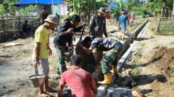 Gotong Royong Tanpa Lelah, Satgas TMMD Kodim 1505/Tidore Bangun Drainase Demi Desa Lebih Baik