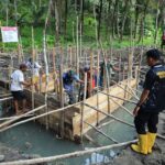TNI Manunggal Air: Satgas TMMD Kodim 1505/Tidore Bangun Sumur Air Bersih Untuk Warga