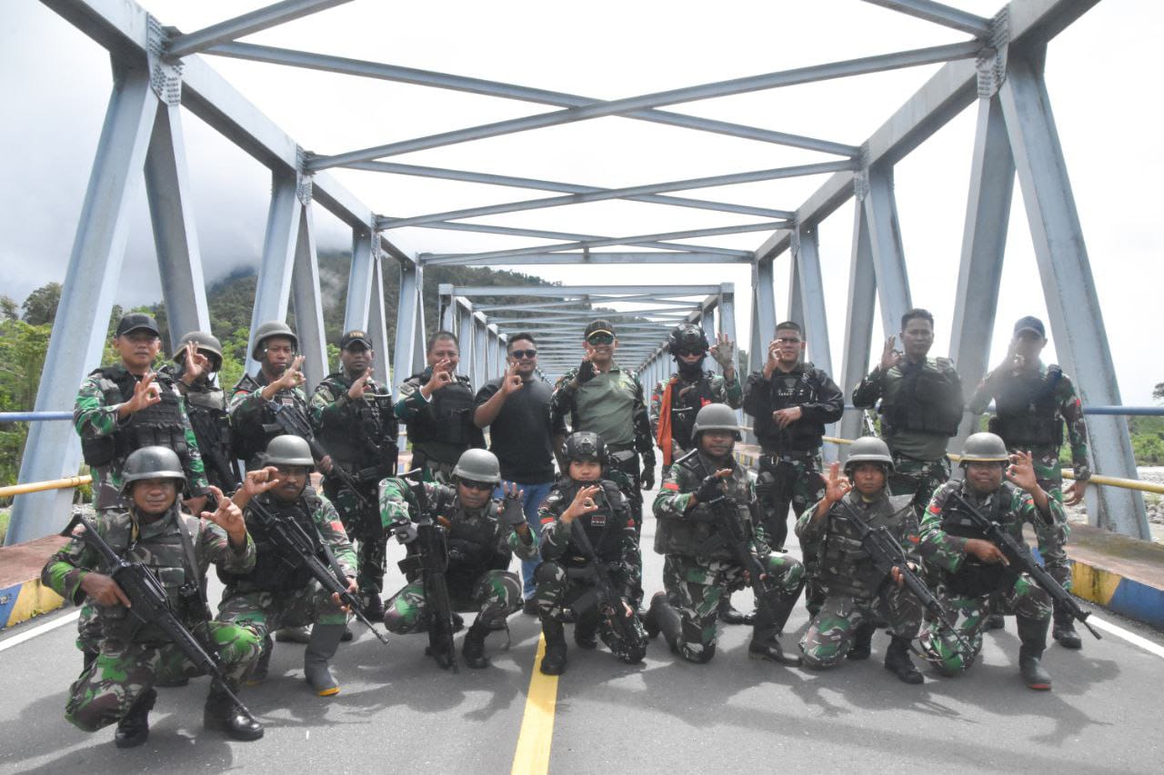 Yakinkan Situasi Tetap Kondusif, Dandim 1710/Mimika Pimpin Langsung Patroli Wilayah Yakinkan Situasi Tetap Kondusif, Dandim 1710/Mimika Pimpin Langsung Patroli Wilayah