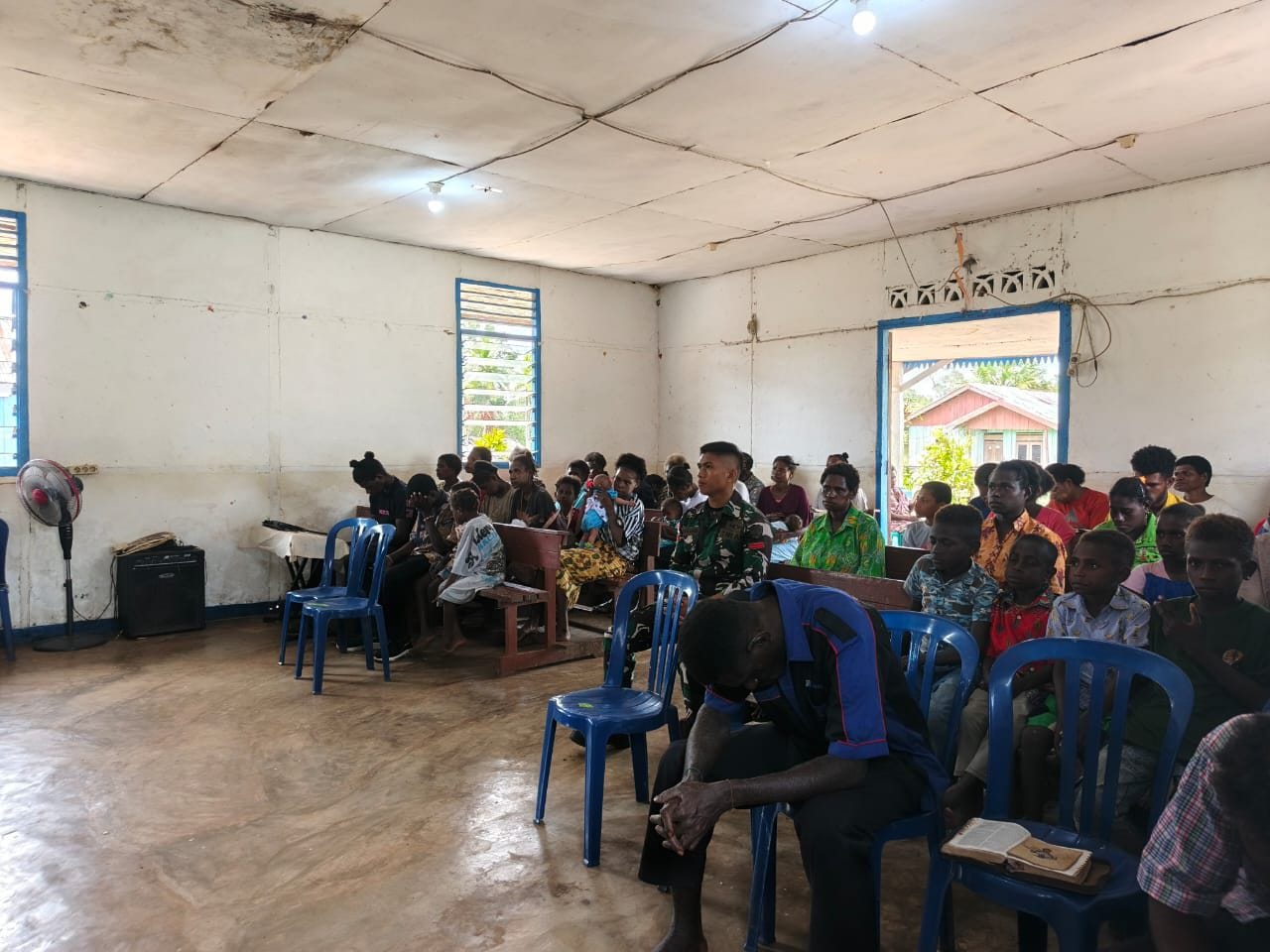 Satgas Yonif 312/KH Gelar Ibadah Bersama di Pos Tomerau, Wujudkan Kedamaian dan Kebersamaan di Perbatasan