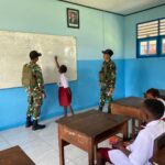 Prajurit Kala Hitam Tanamkan Semangat Belajar di Ujung Negeri