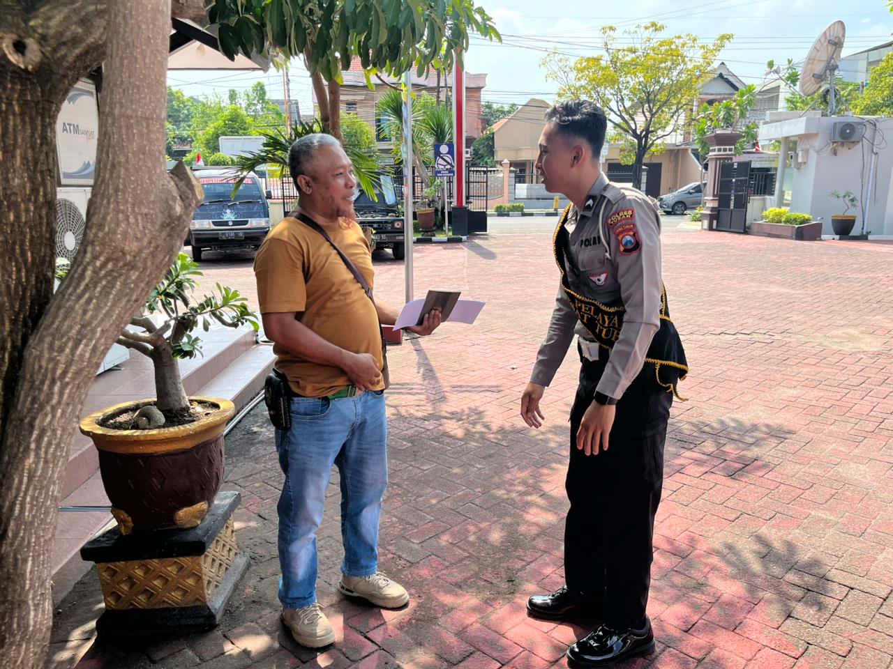 POLANTAS MENYAPA: Langkah Humanis Satlantas Tuban Bangun Kesadaran Kolektif