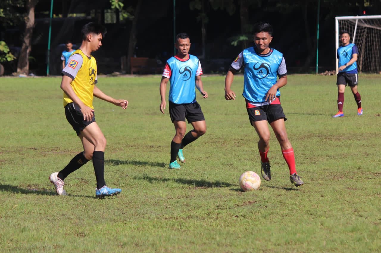 Big Match, Yonif 2 Marinir Laksanakan Laga Persahabatan Sepak Bola Bersama Yonif 6 Marinir