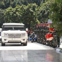 Presiden RI, Menhan RI dan Panglima TNI Rapat Evaluasi Percepatan Pembangunan KDKMP