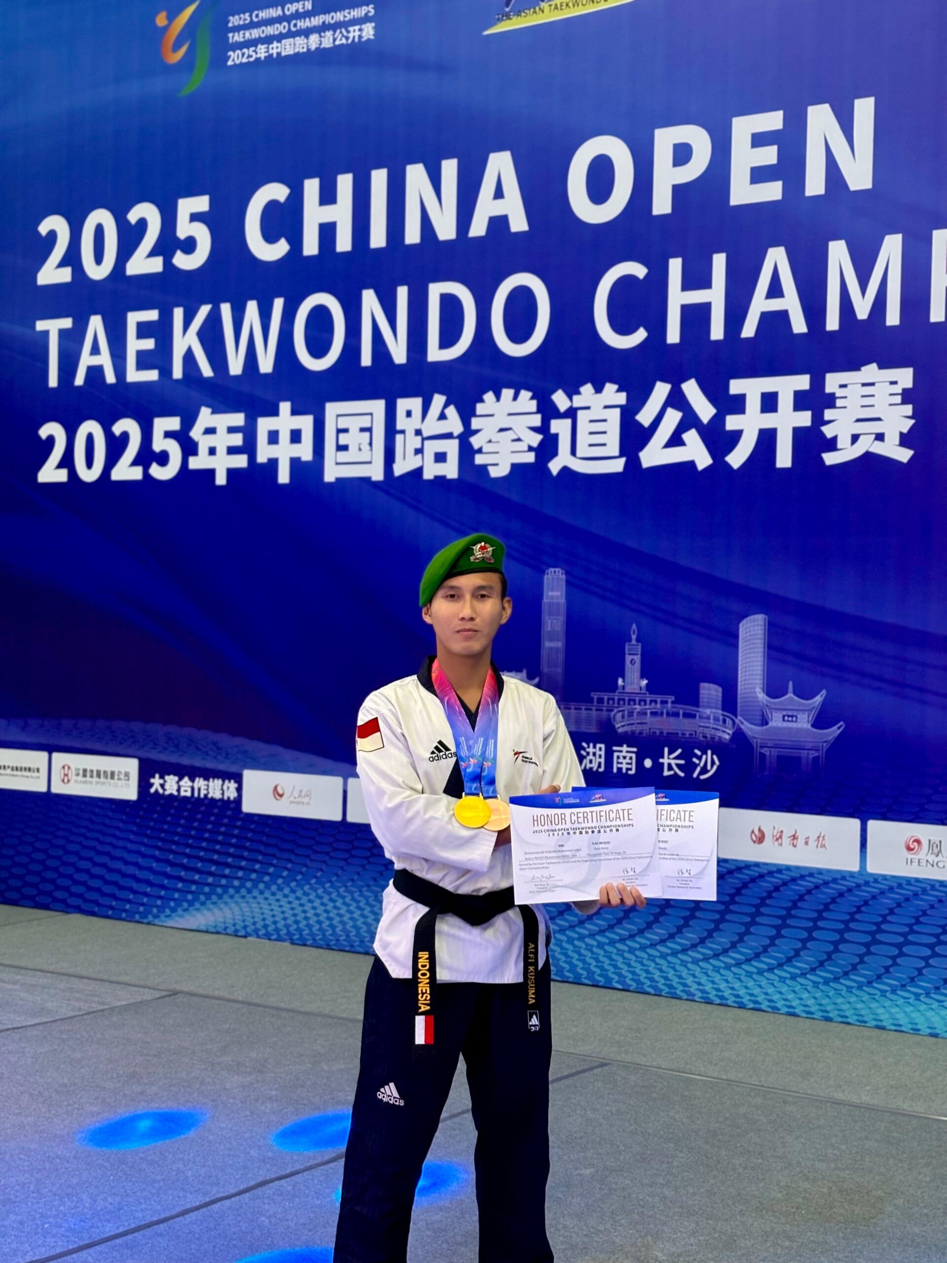 Tim Poomsae Putra Raih Prestasi Gemilang di China Open Taekwondo Championship 2025