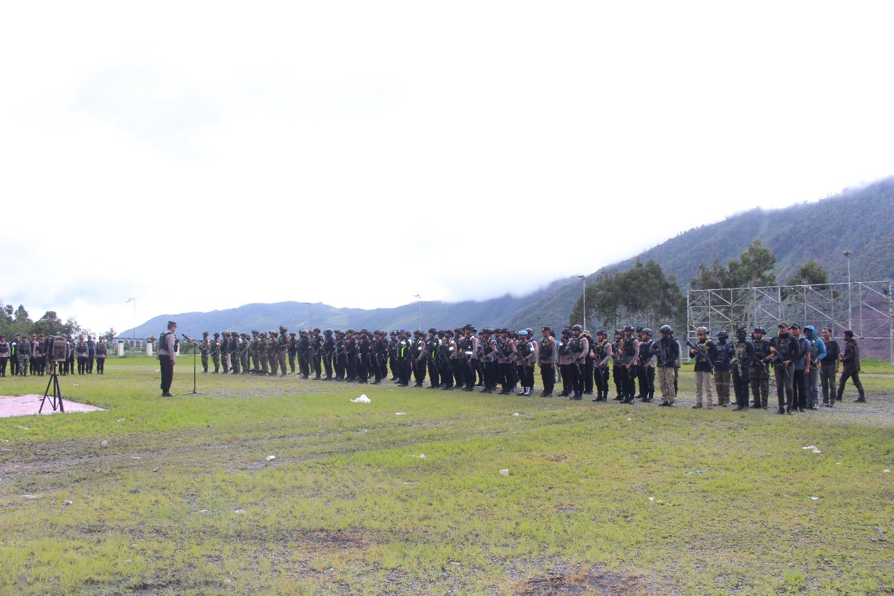 TNI–Polri Gelar Patroli Gabungan Perketat Keamanan Puncak Jaya