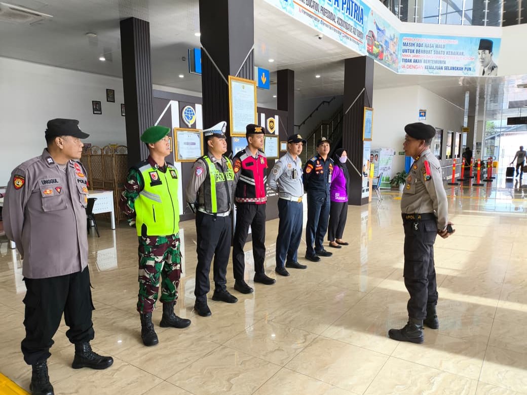 Kodim 0808/Blitar Bersama Polres Blitar Gelar Pos Pengamanan Nataru 2026