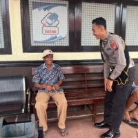 Pelayanan Tanpa Jarak: Polisi Tuban Turun Menyapa dengan Ketulusan