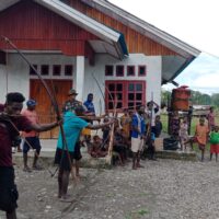 Jelang Hari Raya Natal dan Tahun Baru, Kodim 1715/Yahukimo Gelar Lomba Panahan Tradisional