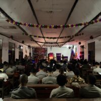 Polres Maybrat Gelar Ibadah Natal Oikumene Bertema Allah Hadir untuk Menyelamatkan Keluarga