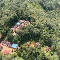 Sinergi Satgas Gulbencal TNI, Logistik Aman Tiba di Parombunan