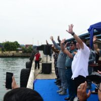 Bakamla RI Kirim 70 Ton Bantuan Kemanusiaan ke Sumatra