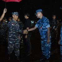 Danlanud Sultan Hasanuddin Sambut Kedatangan Wakasal di Makassar