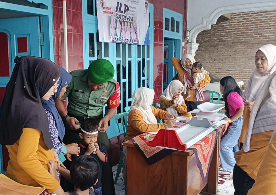 Sinergi Babinsa Dan Nakes, Ujung Tombak Percepatan Penurunan Stunting Di Sutojayan