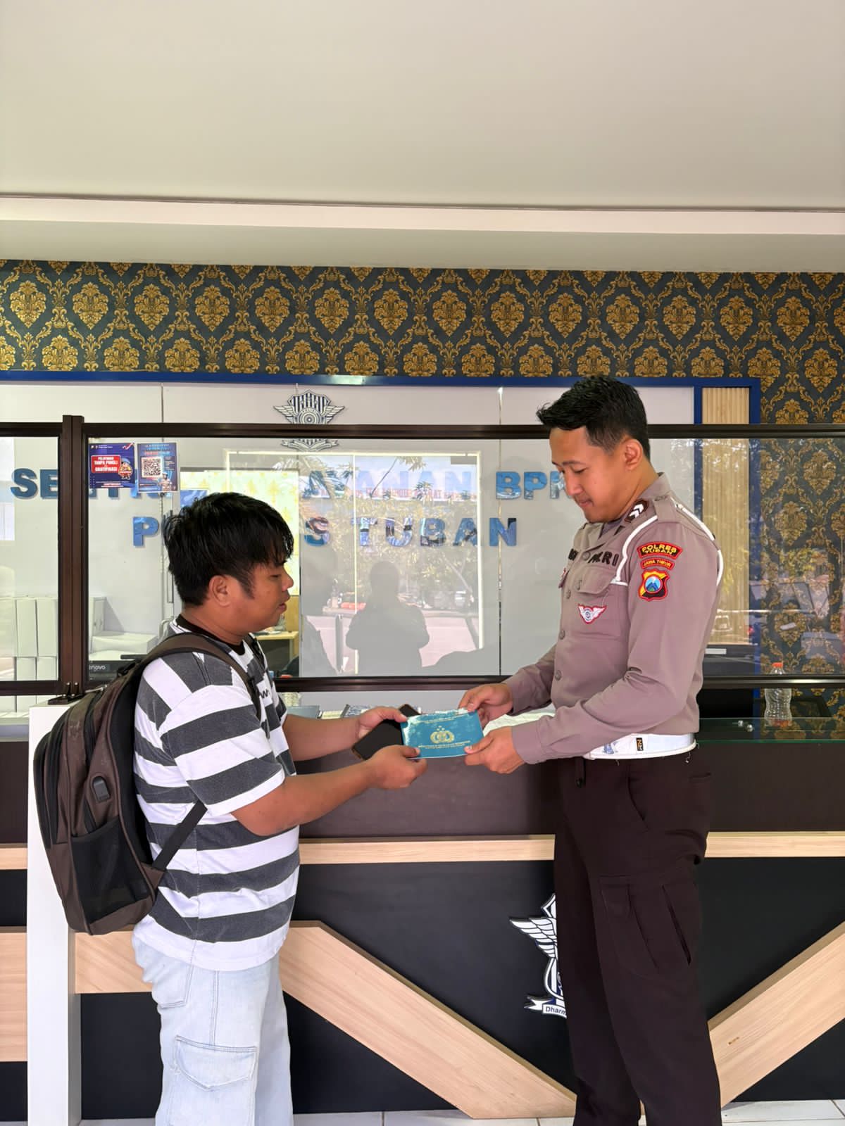 Langkah Kecil dari Polisi, Dampak Besar bagi Hati Masyarakat Tuban