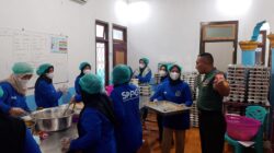 Pastikan Layak Konsumsi, Babinsa Kodim 1505/Tidore Pantau Dapur MBG