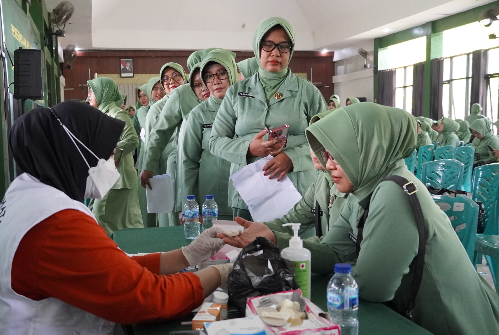 HUT Persit KCK ke- 80, Kodim Bojonegoro Gelar Pemeriksaan EKG dan HPV DNA