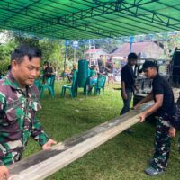 Wujud Kepedulian, Anggota Satgas TMMD Bantu Warga Berduka di Kampung Linggang Amer