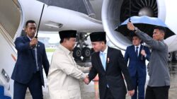 Panglima TNI Sambut Kedatangan Presiden RI Di Pangkalan TNI AU Halim PK