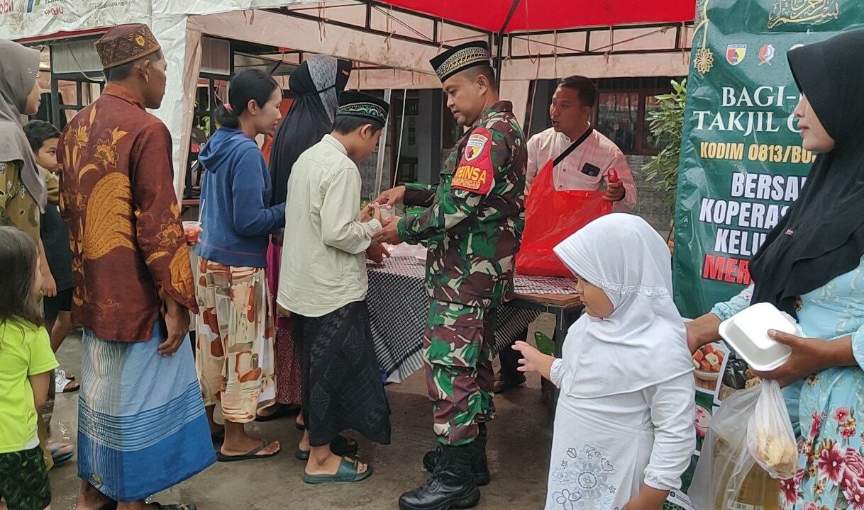 Kodim Bojonegoro Gelar Baksos, dan Bazar Murah dilokasi KDKMP Pungpungan Kalitidu