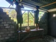 Renovasi Gereja  Persekutuan Kristen Alkitab Indonesia (GPKAI) Dapat Sentuhan TMMD, Jemaat ERROI Ucap Syukur