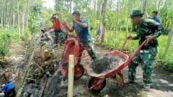 TMMD ke-128 Kodim Probolinggo Bangun TPT di Akses Dusun Klagin, Tangani 12 Titik Longsor