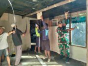 Gotong Royong Rehab RTLH, Babinsa Pakunden Bersama Warga Wujud Kepedulian Untuk Masyarakat