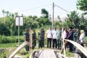 Danrem 081/DSJ Di Dampingi Dandim 0808/Blitar, Tinjau Lokasi Jembatan Garuda Perintis Yang Akan Dibangun