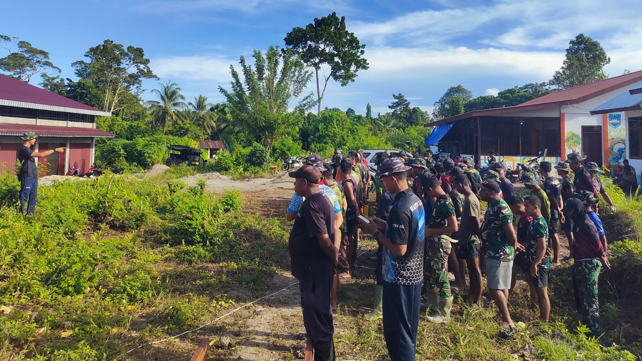 Awali Tugas dengan Apel Pagi, Satgas TMMD ke-128 Kodim 1801/Manokwari Siap Kerja Maksimal