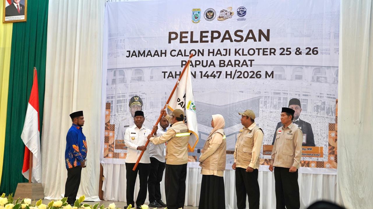 Kasdam XVIII/Kasuari Hadiri Pelepasan Jamaah Haji Papua Barat : Sinergi dan Kepedulian Mengiringi Langkah Suci ke Tanah Suci
