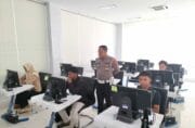 Di Tengah Aktivitas Pagi Tuban, Program Polantas Tuban Menyapa Jadi Tempat Tanya SIM STNK BPKB