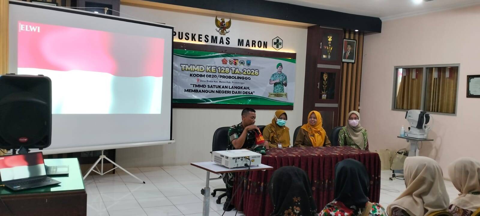 Skiring Mata Digital dan Pemberian Kacamata Dukung TMMD Ke-128 Kodim 0820/Probolinggo