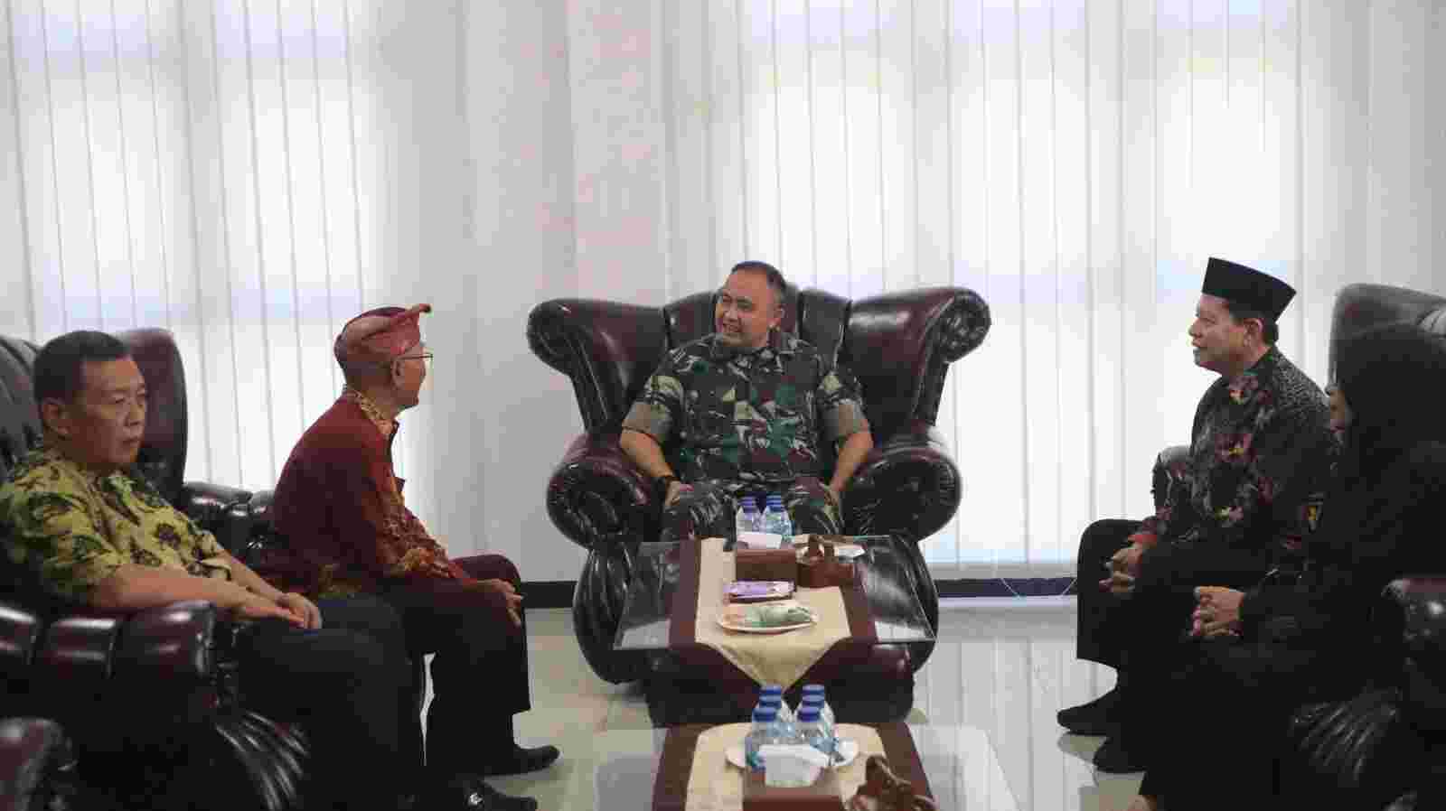 Dandim 0813 Sambut Kunjungan Silaturahmi FKUB Bojonegoro Dandim 0813 Sambut Kunjungan Silaturahmi FKUB Bojonegoro