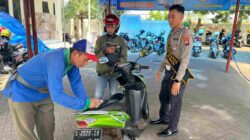 Senyum & Solusi: Polantas Tuban Datang ke Warga, Semua Pertanyaan Kendaraan Dijawab