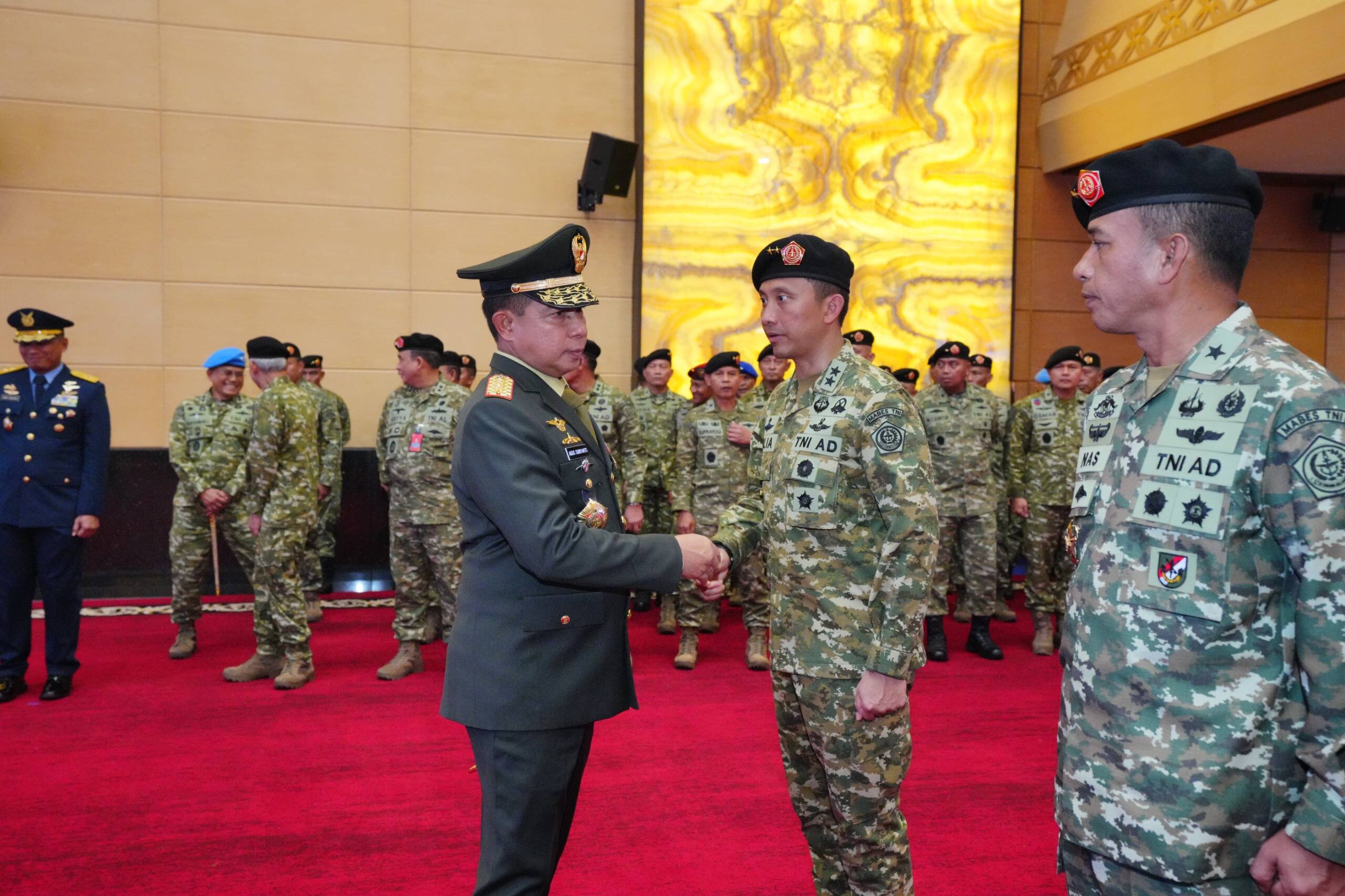 Panglima TNI Pimpin Serah Terima Jabatan Strategis TNI Panglima TNI Pimpin Serah Terima Jabatan Strategis TNI