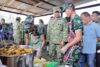 Wapang TNI Dampingi Menhan RI Tinjau Yonif TP 808/Mbaham Matta di Papua Barat