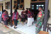 Kodim 1714/PJ dan Ibu Persit Hadiri Penyerahan Serta Penamatan Siswa TK B Nagalo Marannu Angkatan XII Tahun Pelajaran 2025/2026