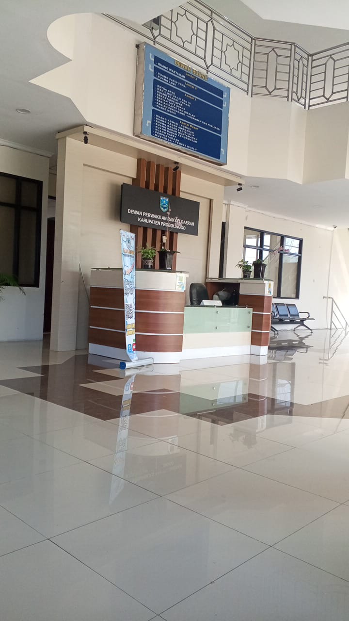 Banner Anggaran Desa Ada di Mana-Mana, DPRD Probolinggo Diminta Mencontoh