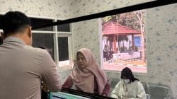 Fenomena Sabtu Pagi di Tuban, Polantas Tuban Dikerumuni Warga yang Ingin Tahu Urusan SIM dan BPKB
