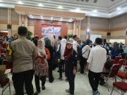 Kapolri Buka Baktikes di Jaksel, Ratusan Warga Antre Layanan Sejak Pagi Hari