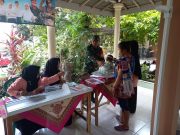 Dukung Kesehatan Masyarakat, Serka Anton Ady Dampingi Pelaksanaan Posyandu ILP Kelurahan Sananwetan