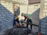 Wujukan Sanitas Sehat, Pelda Slamet Puji Bantu Pembangunan MCK Warga Tulungrejo