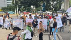 Puluhan Massa SCW Berunjuk Rasa di Baharkam Mabes Polri, Soroti Penanganan Kasus di Sumsel