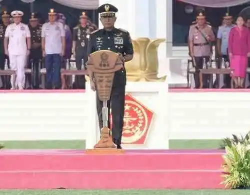 Panglima TNI Tutup Pendidikan Pertama Akademi TNI Tahun 2026 di Cilangkap