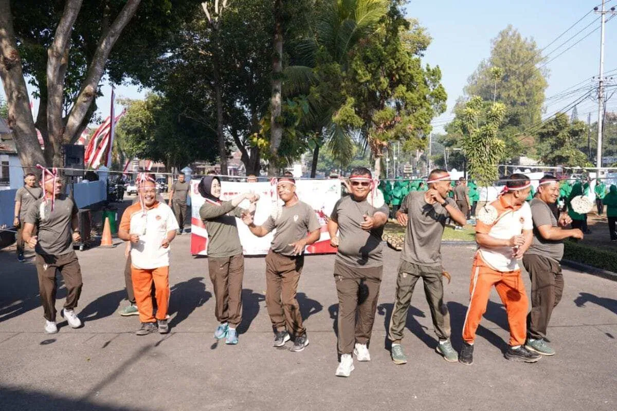 Sambut HUT RI Ke 81, Kodim 0808/Blitar Dan Persit KCK Cabang XXII Gelar Lomba Semarak Kemerdekaan